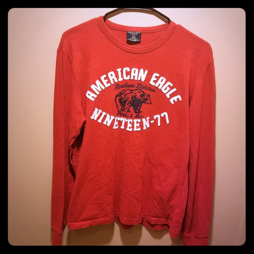 Red, size small, long-sleeved American Eagle shirt